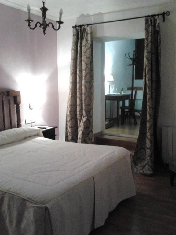 Hostal Los Aromas ビリェーナ 部屋 写真